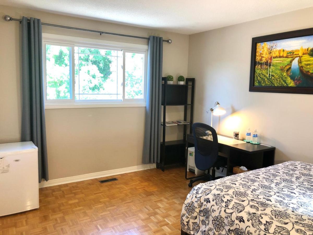 Comfort Rooms Near Toronto Airport 密西沙加 外观 照片